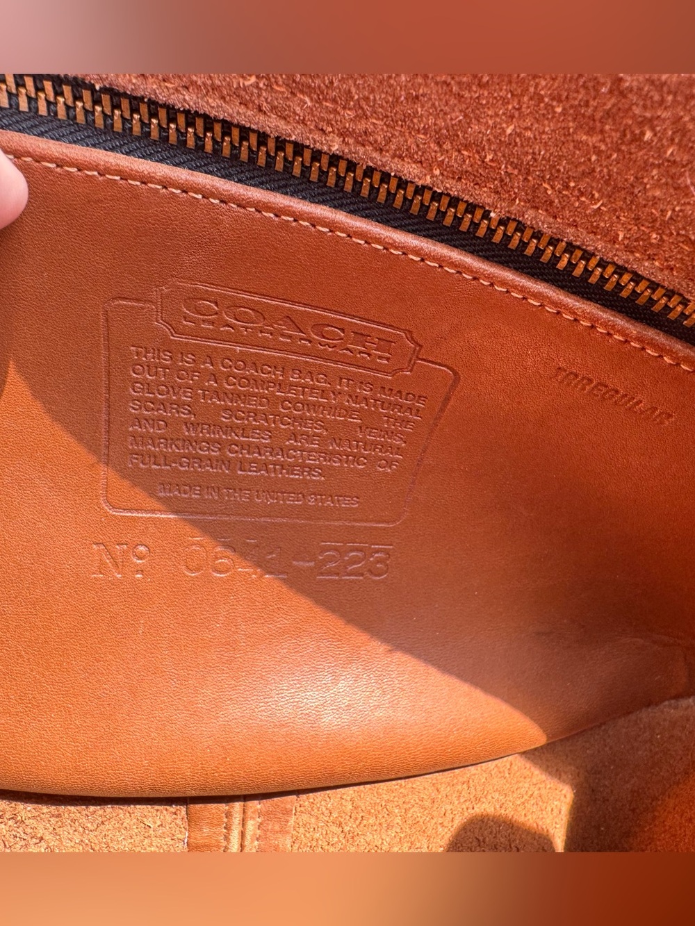 Vintage Coach Compartment Bag in British Tan Leather Crossbody Made in USA - Picture 8 of 8
